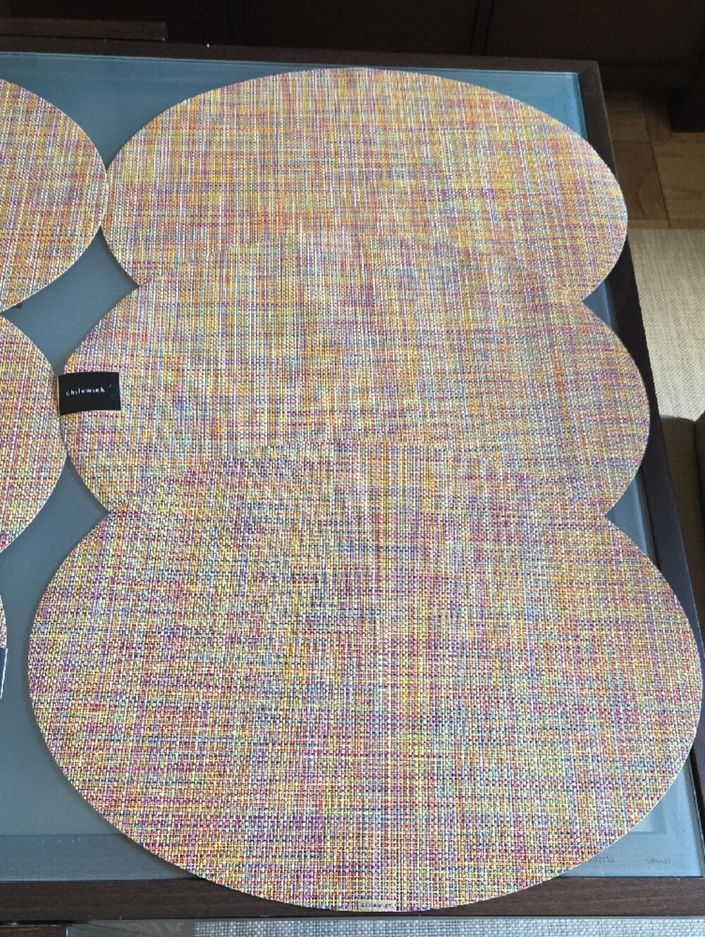 Chilewich Vinyl Placemats - 6 Confetti Oval - Picture 3 of 9